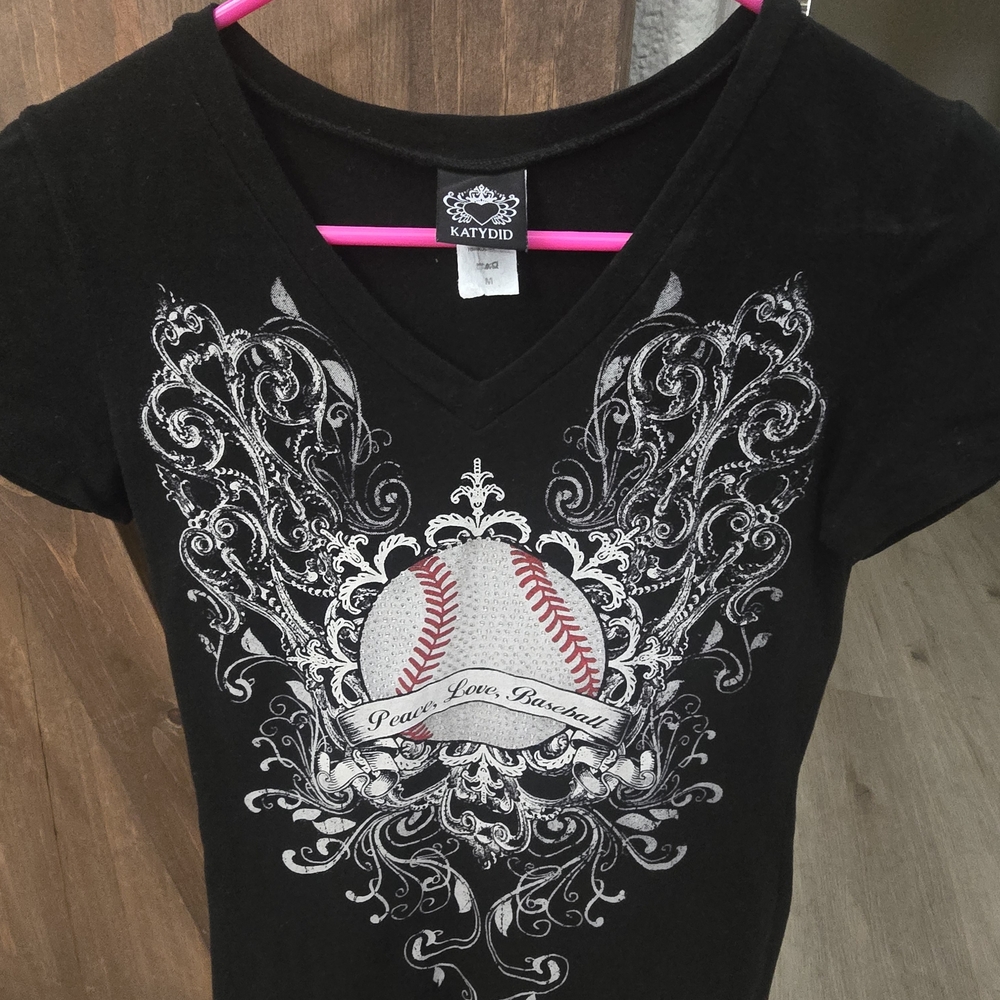 KATYDID Girls' Black V-Neck Baseball Graphic Tee